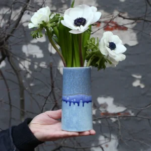Substain vase - Blue freckles