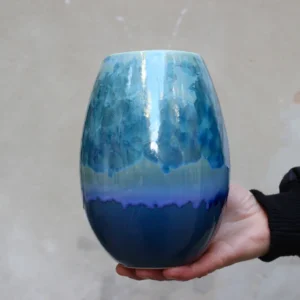 Crystal vase - Ocean blue